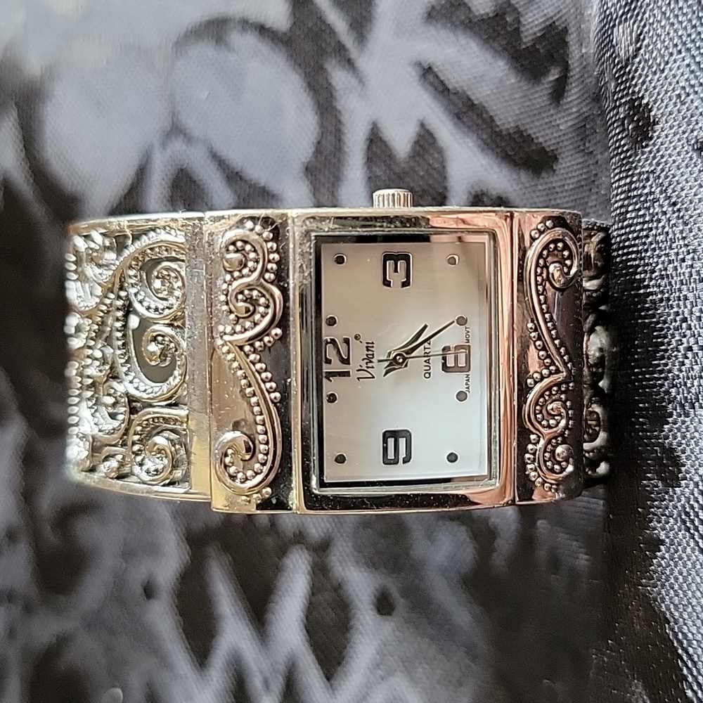 Wrist watch